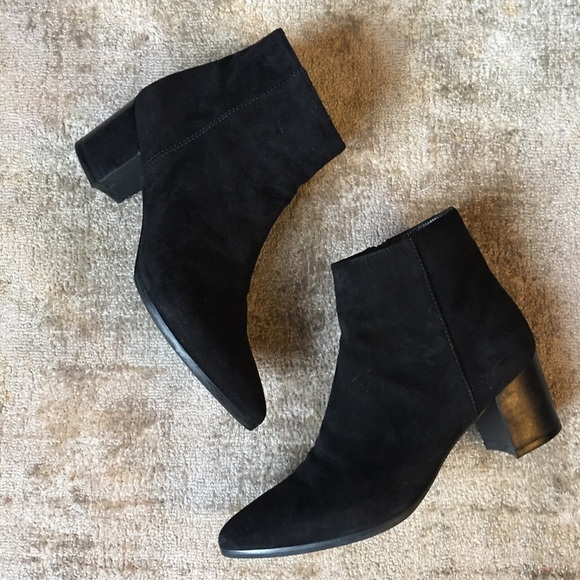 Stuart Weitzman Suede Zepher Booties - Picture 4 of 8